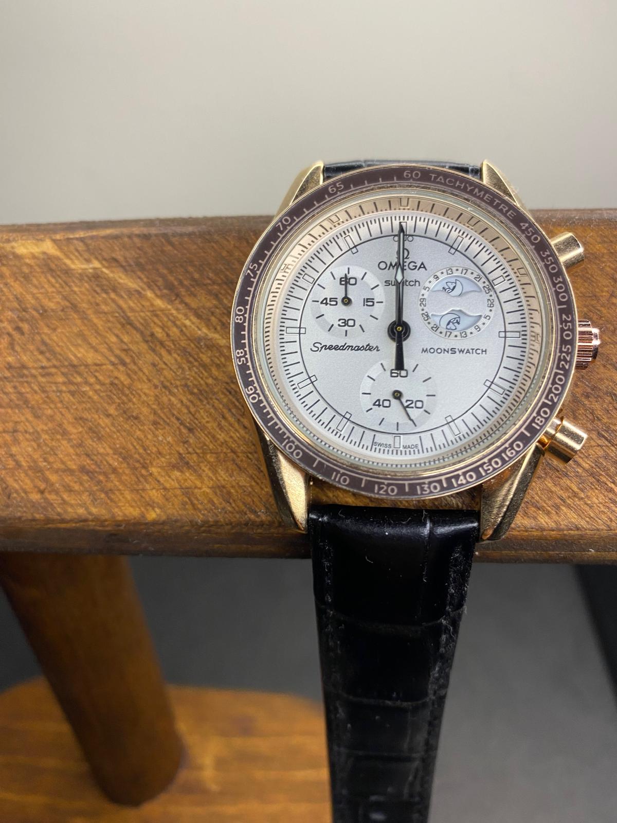 Omega x Swatch Moonswatch Snoopy – Metal Case Mod