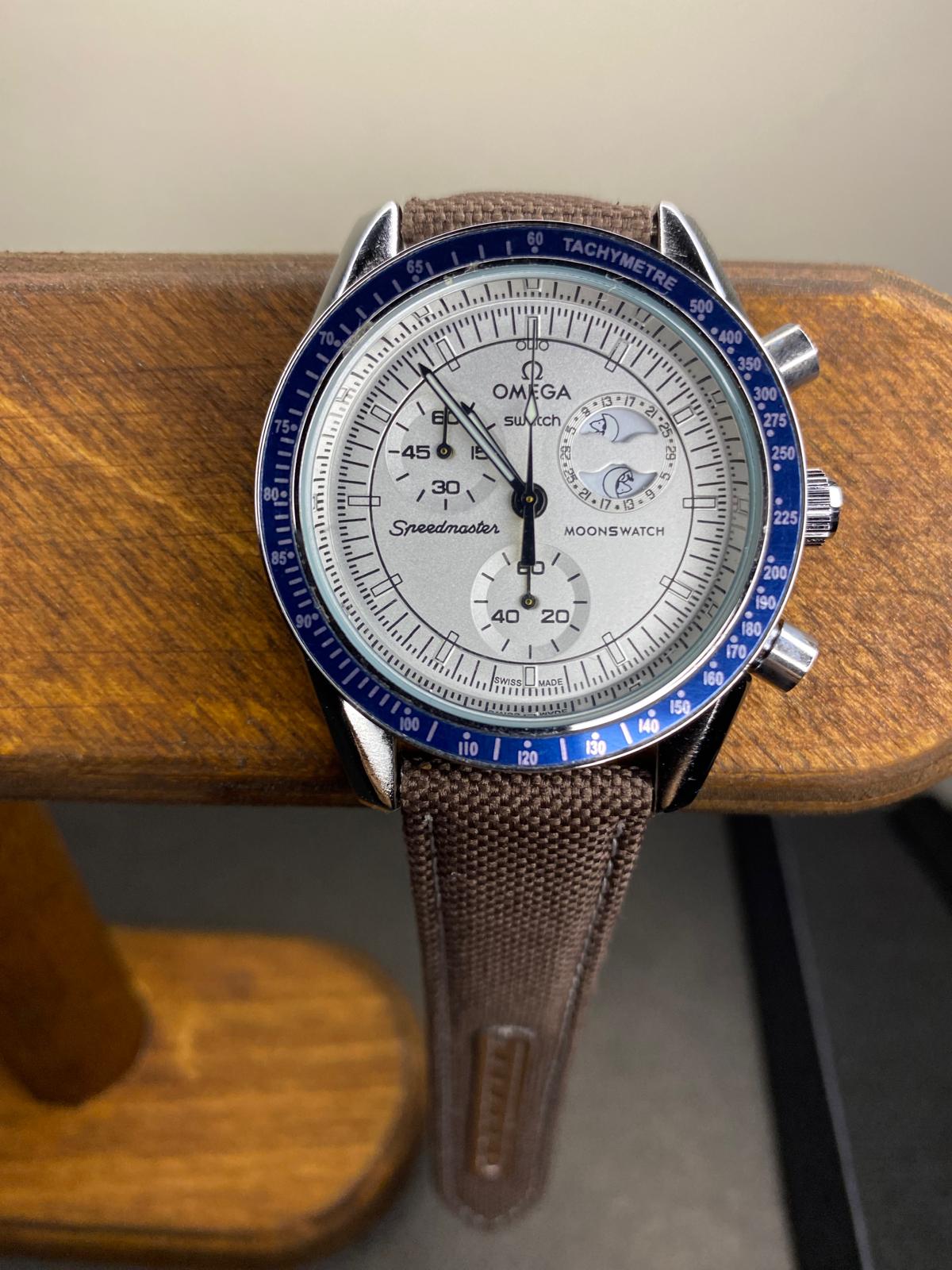 Omega x Swatch Moonswatch Snoopy – Metal Case Mod