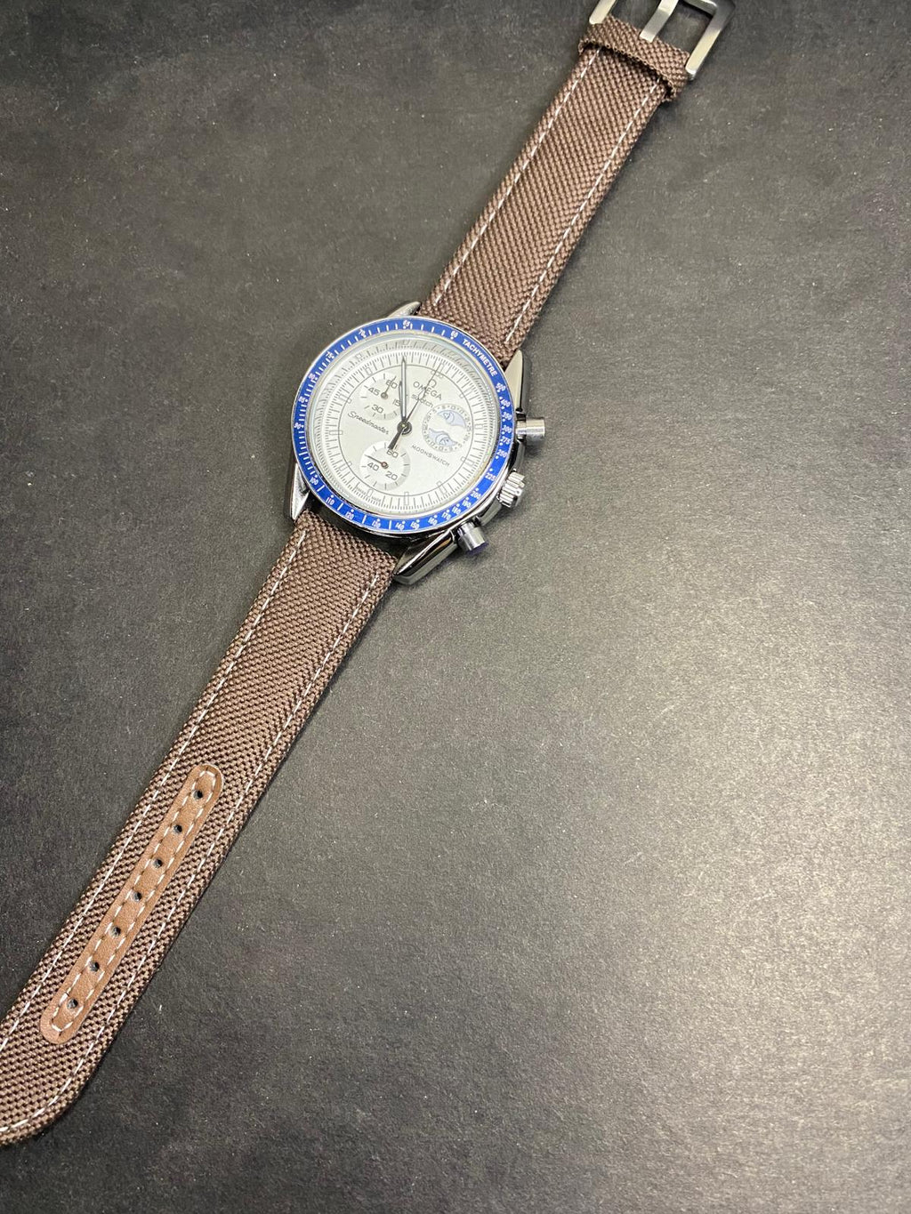 Omega x Swatch Moonswatch Snoopy – Metal Case Mod